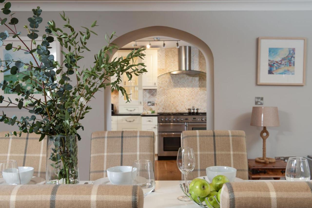 3 The Manor, Porthkidney Sands Apartment *