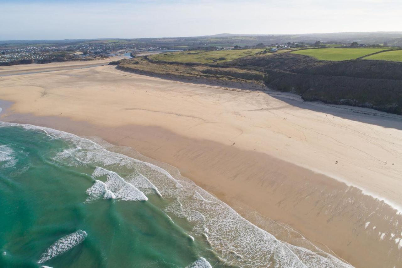 3 The Manor, Porthkidney Sands * Uny Lelant